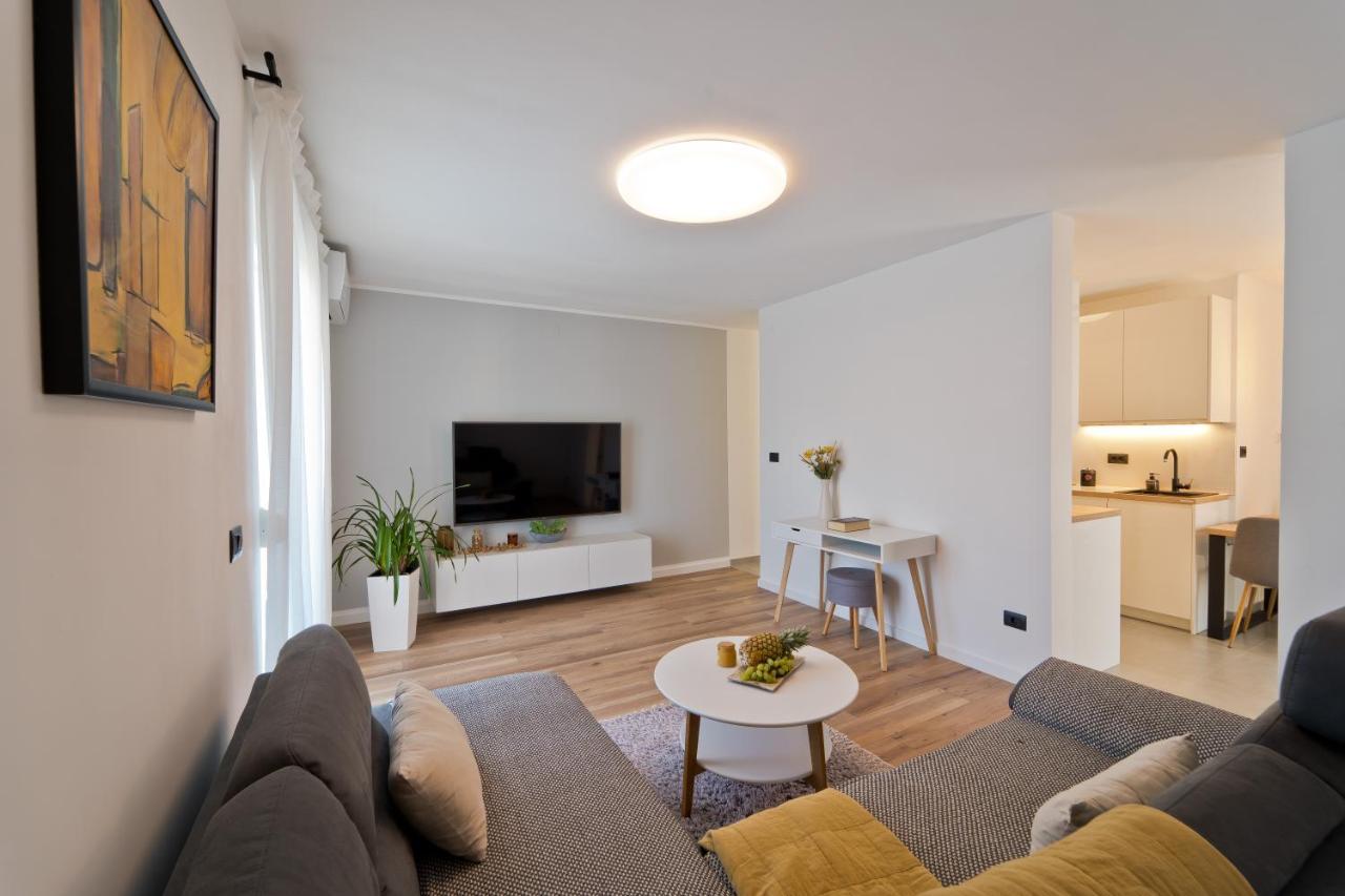 Malemi Apartment Pula Exterior photo